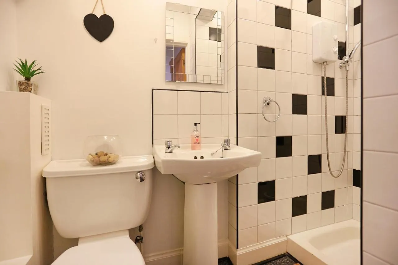 Dalmeny Street Apartment Edimburgo Regno Unito